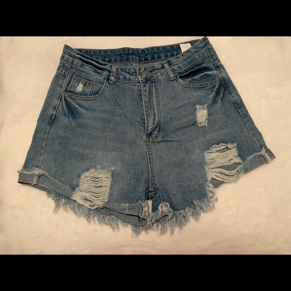 High waist denim shorts